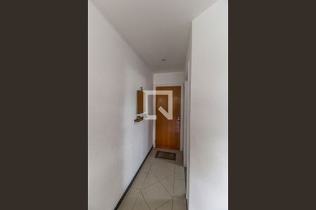 Corredor da Sala de apartamento à venda com 2 quartos, 94m² em Tamboré, Santana de Parnaíba
