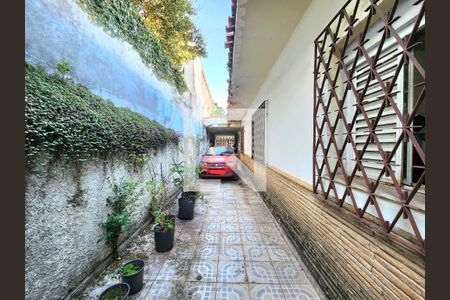 Garagem de casa à venda com 3 quartos, 360m² em Indianópolis, São Paulo