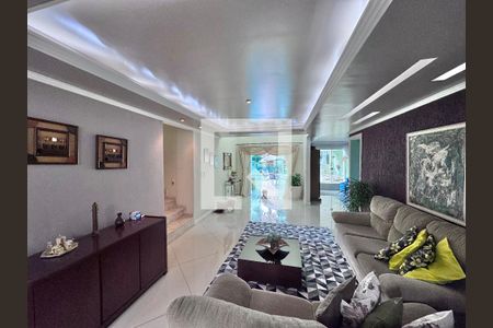 Sala de casa de condomínio à venda com 4 quartos, 280m² em Vargem Grande, Rio de Janeiro