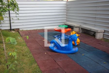 Área comum - Playground de apartamento à venda com 2 quartos, 50m² em Ipanema, Porto Alegre