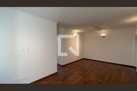 Sala de apartamento para alugar com 2 quartos, 80m² em Cerqueira César, São Paulo