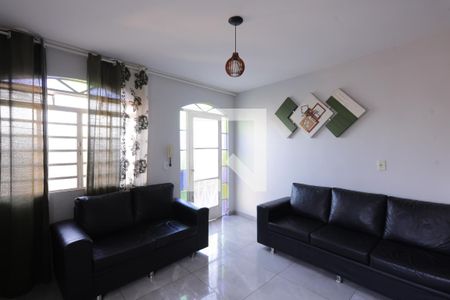 Sala de casa de condomínio à venda com 3 quartos, 125m² em São Gabriel, Belo Horizonte