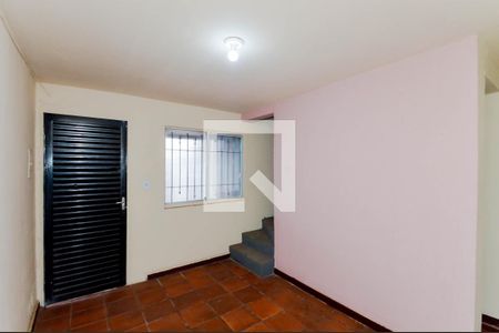 Sala de casa para alugar com 2 quartos, 106m² em Inocoop, Guarulhos