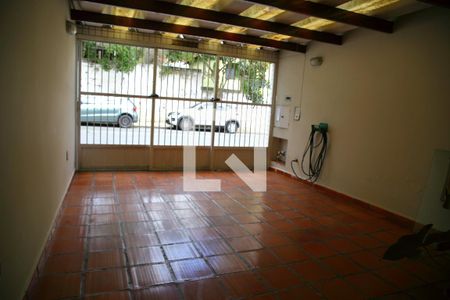 Garagem de casa à venda com 3 quartos, 150m² em Centro, São Bernardo do Campo