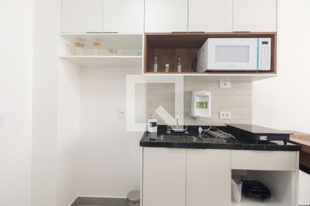 Cozinha  de kitnet/studio para alugar com 1 quarto, 27m² em Vila Aricanduva, São Paulo
