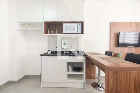 Cozinha  de kitnet/studio para alugar com 1 quarto, 27m² em Vila Aricanduva, São Paulo