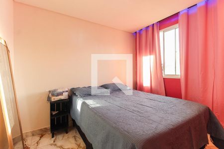 Quarto 2 de apartamento para alugar com 2 quartos, 41m² em Jardim Helian, São Paulo