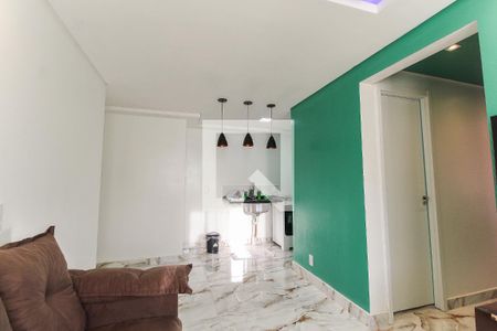 Sala de apartamento para alugar com 2 quartos, 41m² em Jardim Helian, São Paulo