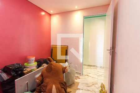 Quarto 1 de apartamento para alugar com 2 quartos, 41m² em Jardim Helian, São Paulo