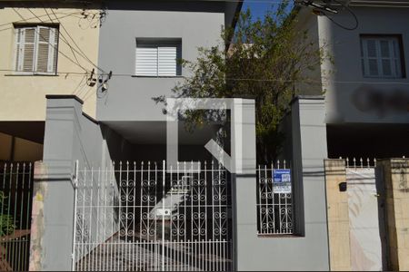 Fachada + Plaquinha de casa à venda com 3 quartos, 155m² em Ipiranga, São Paulo
