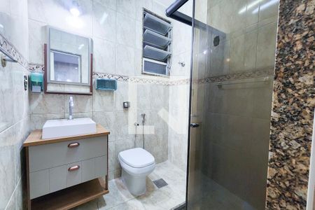 Banheiro de apartamento à venda com 1 quarto, 28m² em Centro, Rio de Janeiro