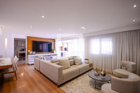 Sala de apartamento à venda com 3 quartos, 144m² em Vila Gumercindo, São Paulo