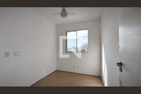 Quarto 1 de apartamento para alugar com 2 quartos, 40m² em Santo Cristo, Rio de Janeiro