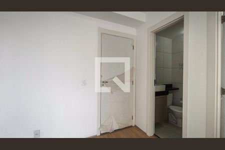 Entrada de apartamento para alugar com 2 quartos, 40m² em Santo Cristo, Rio de Janeiro