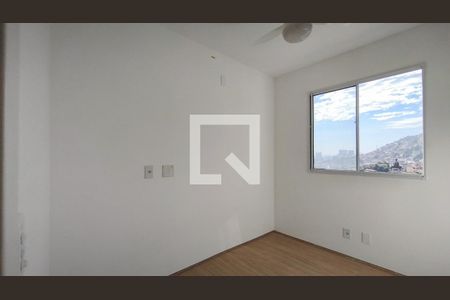 Quarto 1 de apartamento para alugar com 2 quartos, 40m² em Santo Cristo, Rio de Janeiro