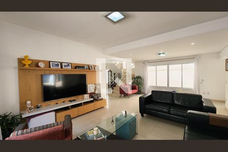 Sala de casa de condomínio à venda com 3 quartos, 275m² em Engordadouro, Jundiaí