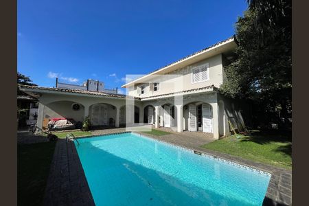 Área comum de casa para alugar com 3 quartos, 367m² em Butantã, São Paulo