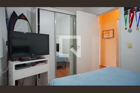 Quarto 1 de apartamento à venda com 3 quartos, 75m² em Floresta, Porto Alegre