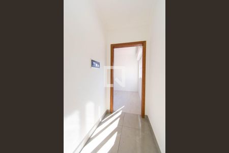 Corredor de apartamento para alugar com 3 quartos, 83m² em Marechal Rondon, Canoas