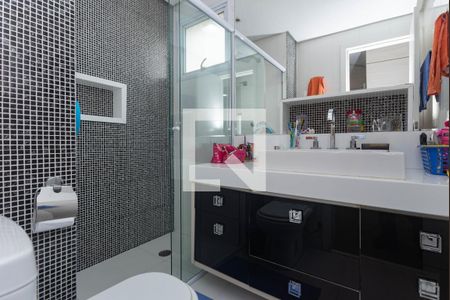 Banheiro da Suíte 1 de apartamento à venda com 2 quartos, 100m² em Água Branca, São Paulo