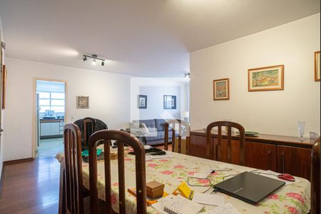 Sala de apartamento à venda com 3 quartos, 127m² em Consolação, São Paulo