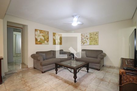 Casa 1 - Sala de casa à venda com 3 quartos, 348m² em Vila Alzira, Santo André