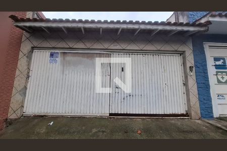 Fachada de casa à venda com 3 quartos, 348m² em Vila Alzira, Santo André