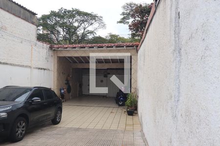 Garagem de casa à venda com 3 quartos, 348m² em Vila Alzira, Santo André
