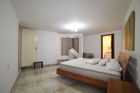 Casa 1 - Quarto 1 suíte de casa à venda com 3 quartos, 348m² em Vila Alzira, Santo André