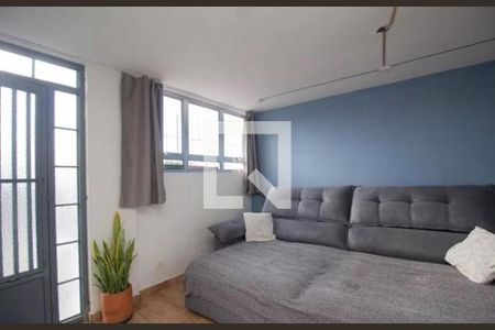 Casa à venda com 2 quartos, 300m² em Vila Bonilha, São Paulo