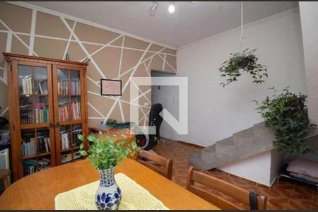 Casa à venda com 2 quartos, 300m² em Vila Bonilha, São Paulo