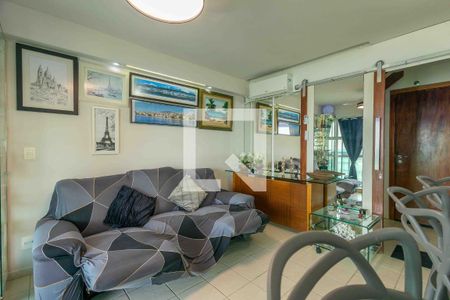 Sala de apartamento para alugar com 1 quarto, 50m² em Recreio dos Bandeirantes, Rio de Janeiro