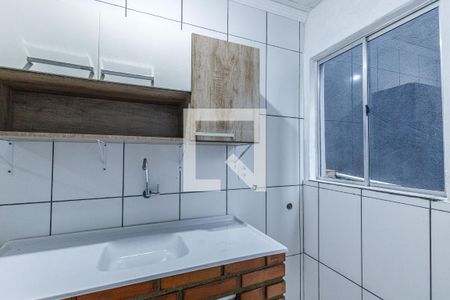 Cozinha de apartamento para alugar com 1 quarto, 28m² em Mário Quintana, Porto Alegre