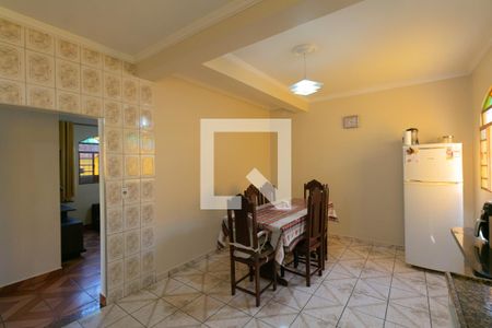 Cozinha de casa à venda com 4 quartos, 360m² em Trevo, Belo Horizonte