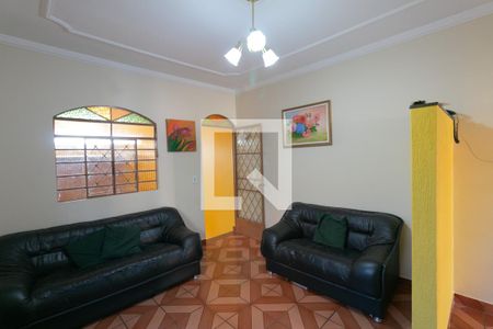 Sala de casa à venda com 4 quartos, 360m² em Trevo, Belo Horizonte