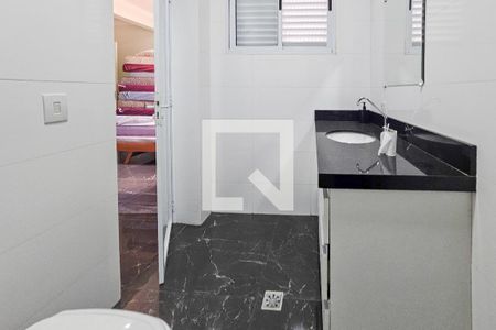 Banheiro da Suíte 2 de apartamento para alugar com 4 quartos, 350m² em Balneario Guarujá, Guarujá