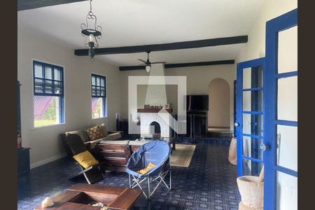 Casa à venda com 3 quartos, 150m² em Engenho do Mato, Niterói