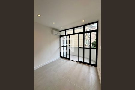 Apartamento à venda com 2 quartos, 70m² em 66, Rio de Janeiro