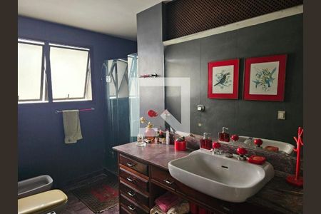 Apartamento à venda com 4 quartos, 480m² em Ingá, Niterói