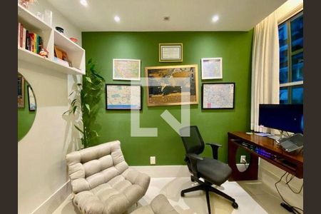 Apartamento à venda com 2 quartos, 80m² em Icaraí, Niterói