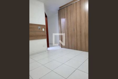 Casa à venda com 3 quartos, 155m² em Vila Fiat Lux, São Paulo