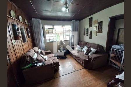 Casa à venda com 3 quartos, 270m² em Vila Mangalot, São Paulo