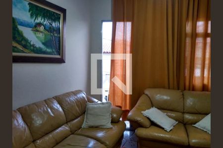 Casa à venda com 5 quartos, 172m² em Vila Cavaton, São Paulo