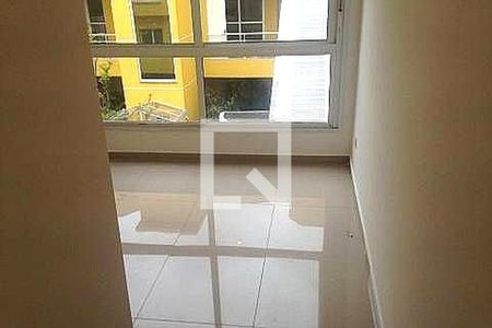 Casa à venda com 3 quartos, 182m² em Vila Pereira Cerca, São Paulo