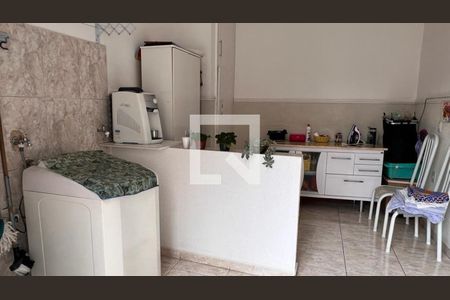 Casa à venda com 3 quartos, 210m² em São Domingos, São Paulo