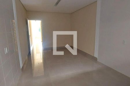 Casa à venda com 3 quartos, 140m² em Parque Sao Domingos, São Paulo