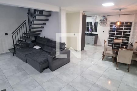 Casa à venda com 3 quartos, 400m² em Vila Medeiros, São Paulo