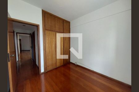 Apartamento à venda com 3 quartos, 110m² em Centro, Belo Horizonte