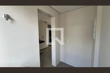 Apartamento à venda com 2 quartos, 57m² em Santo Antônio, Belo Horizonte