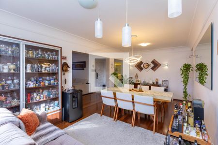 Sala de apartamento à venda com 4 quartos, 200m² em Santo Antônio, Belo Horizonte